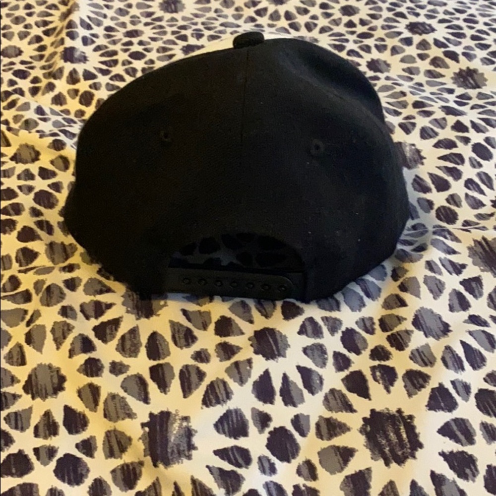 Flash hat - Picture 2 of 4